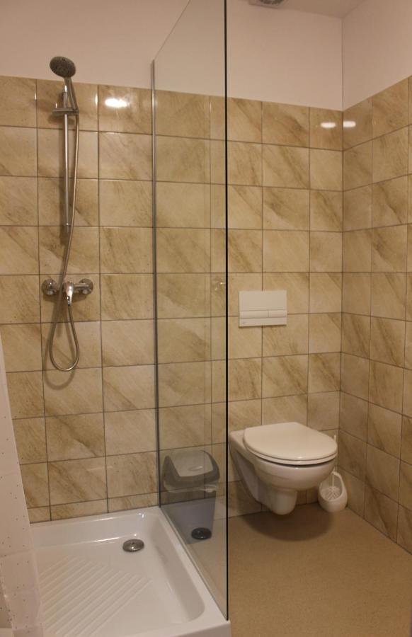 Bendovsky Dvur Bed & Breakfast Dusniky Exterior foto